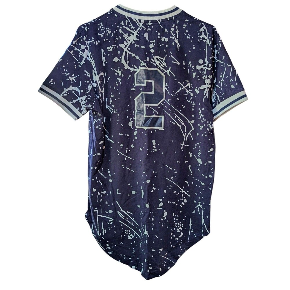 Evolution Mens L T-Shirt Derek Jeter #2 New York Splatter Paint Street Wear